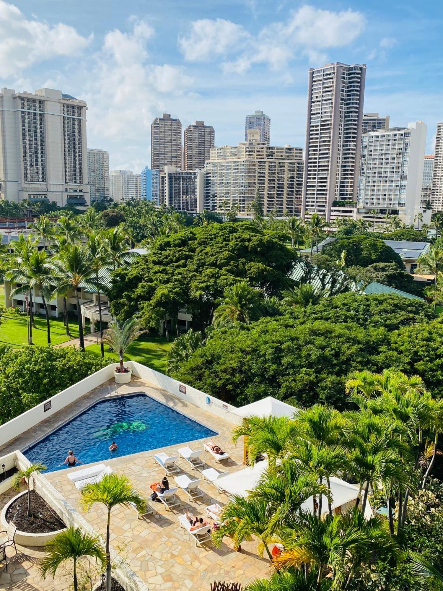 Apartment Cozy With Free Parking In Waikiki